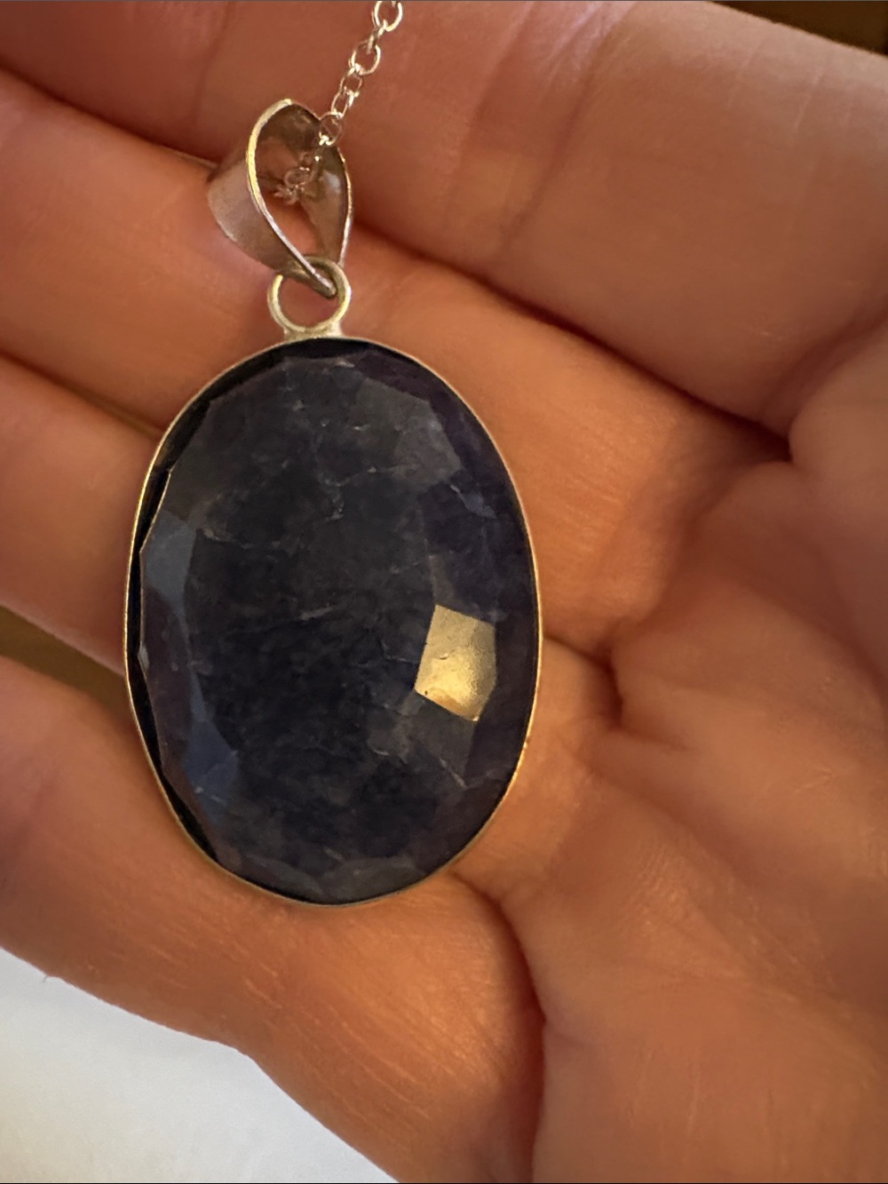 Lapis Lazuli Faceted Stone Pendant Necklace - Picture 4 of 4